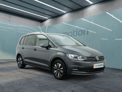 Grau Gebraucht 2024 VW Touran S Van / Kleinbus | 34.250 € (Fairer Preis)
