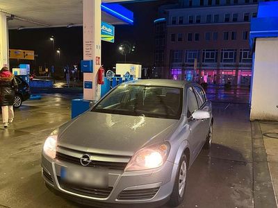 Gebraucht Opel Astra 90 PS (66 kW) 2005 Grau Kleinwagen