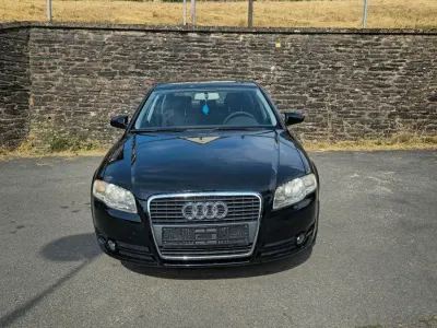Gebraucht Audi A4 102 PS (75 kW) 2007 Schwarz Limousine
