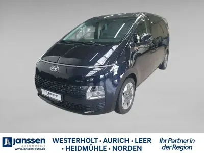 Gebraucht Hyundai Staria Prime 177 PS (130 kW) 2024 Blau Van / Kleinbus