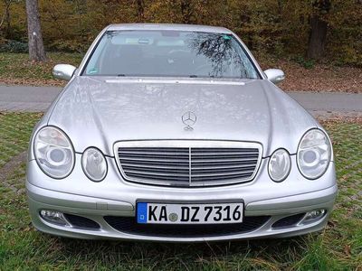 Mercedes E220