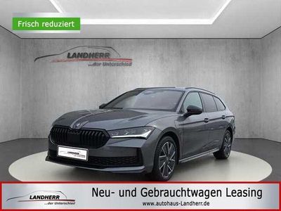 Gebraucht Skoda Superb SportLine 204 PS (150 kW) 2025 Graphit grau Kombi