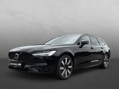 Gebraucht Volvo V90 398 PS (292 kW) 2025 Andere Kombi
