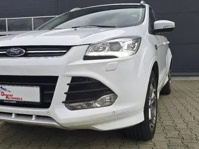 Gebraucht Ford Kuga Individual 150 PS (110 kW) 2016 Weiß SUV