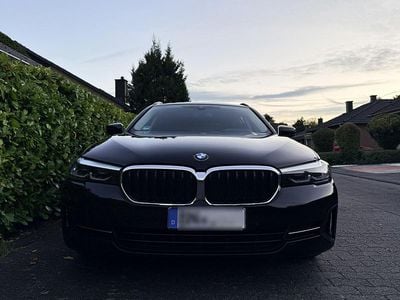 Schwarz Gebraucht 2020 BMW 520 Kombi | 26.900 € (Fairer Preis)