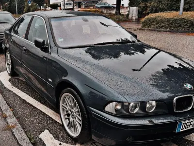 Gebraucht BMW 525 Sport Line 192 PS (141 kW) 2001 Blau Limousine