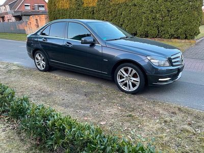 Gebraucht Mercedes C250 Avantgarde 204 PS (150 kW) 2011 Grau Limousine