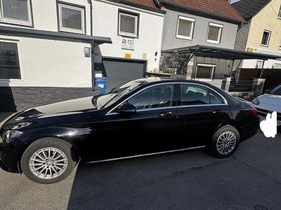 Second-hand Mercedes C180 156 CP (114 kW) 2015 Negru Berlinǎ