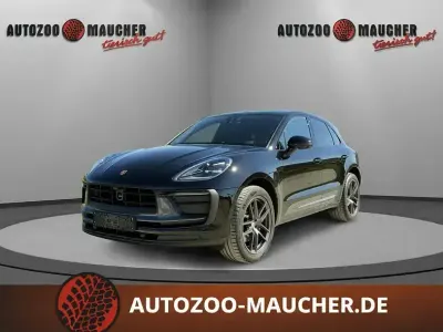 Käytetty Porsche Macan Turbo 265 HP (194 kW) 2022 Musta Katumaasturi