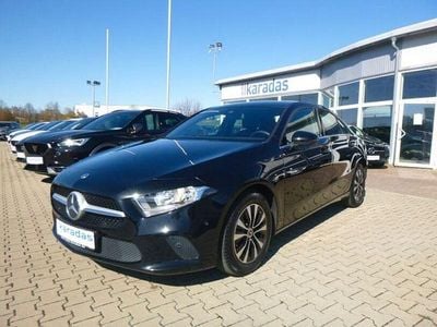 Gebraucht Mercedes 200 150 PS (110 kW) 2023 Schwarz Limousine