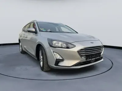 Gebraucht Ford Focus 120 PS (88 kW) 2020 Grau Limousine