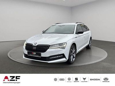 Gebraucht Skoda Superb SportLine 200 PS (147 kW) 2024 Moonweiß perleffekt Kombi