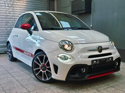 Gebraucht Abarth 595 Turismo 165 PS (121 kW) 2022 Weiß Coupé