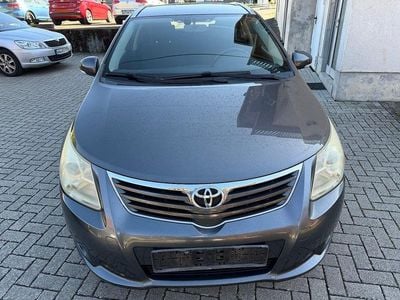 Usata Toyota Avensis Sol 147 CV (108 kW) 2009 Grigio Station wagon