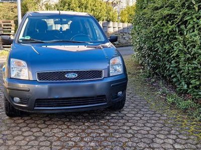 gebraucht Ford Fusion 1.4 automatic,Tüv bis 04/2026