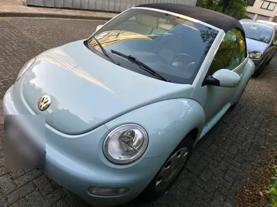Gebraucht VW Beetle 101 PS (74 kW) 2006 Blau Kleinwagen