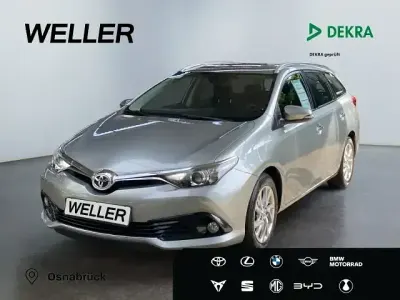 Gebraucht Toyota Auris Comfort 116 PS (85 kW) 2016 Grau Kleinwagen