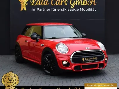 Occasion Mini ONE 102 PK (75 kW) 2018 Rood Hatchback