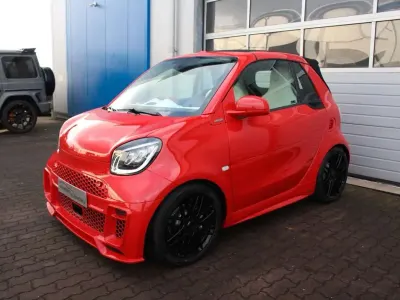 Gebraucht Smart ForTwo Electric Drive Brabus 67 kW (92 PS) 2022 Rot Cabrio