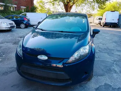 Gebraucht Ford Fiesta 60 PS (44 kW) 2009 Blau Kleinwagen