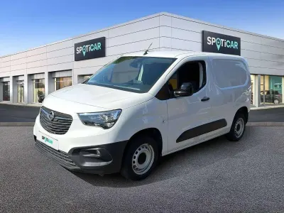 Gebraucht Opel Combo 102 PS (75 kW) 2023 Weiß Van / Kleinbus