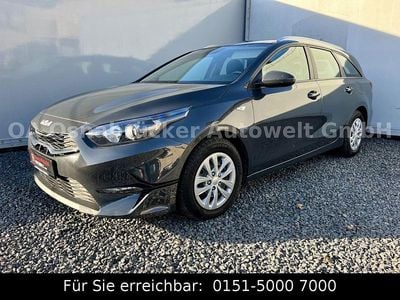 Gebraucht Kia Ceed 160 PS (117 kW) 2023 Grau Kleinwagen