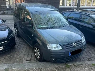 Używany VW Caddy Life 105 KM (77 kW) 2005 Szary Minivan