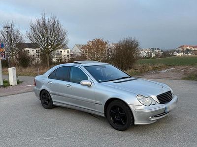 Gebraucht Mercedes C200 163 PS (119 kW) 2004 Grau Limousine