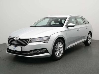 Gebraucht Skoda Superb Style 150 PS (110 kW) 2022 Silber Kombi