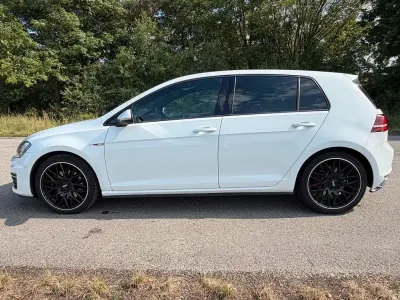 Gebraucht VW Golf VII GTI 220 PS (161 kW) 2013 Weiß Limousine