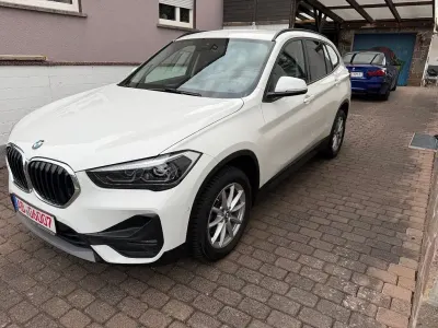 Gebraucht BMW X1 136 PS (100 kW) 2022 Weiß SUV