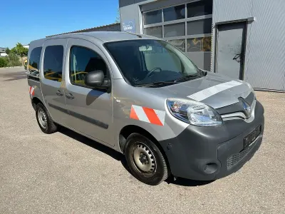 Gebraucht Renault Kangoo 90 PS (66 kW) 2018 Silber Van / Kleinbus