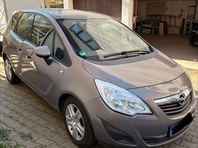 Gebraucht Opel Meriva Edition 120 PS (88 kW) 2011 Beige Van / Kleinbus