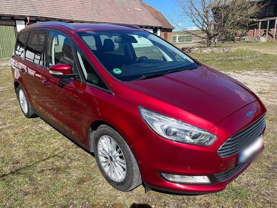Gebraucht Ford Galaxy Titanium 179 PS (131 kW) 2018 Rot Van / Kleinbus