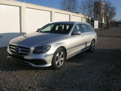 Mercedes E220