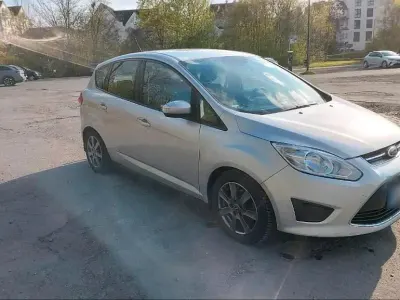 Używany Ford C-MAX 115 KM (84 kW) 2011 Srebrny Minivan