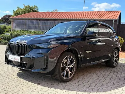 Gebraucht BMW X5 M Sport 489 PS (359 kW) 2023 Carbonschwarz SUV