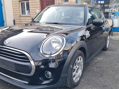 Gebraucht Mini ONE 75 PS (55 kW) 2020 Schwarz Kleinwagen