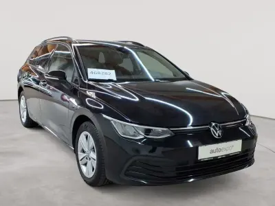 Second-hand VW Golf VIII Life 150 CP (110 kW) 2023 Negru Break