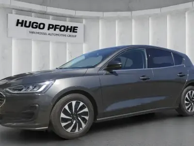 Używany Ford Focus Titanium 125 KM (91 kW) 2022 Szary Sedan/Limuzyna