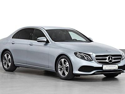 Silber Gebraucht 2018 Mercedes E200 Avantgarde Limousine | 22.990 € (Fairer Preis)