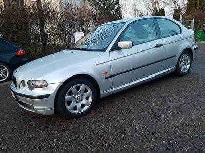 Usata BMW 316 Lifestyle 116 CV (85 kW) 2004 Argento Berlina