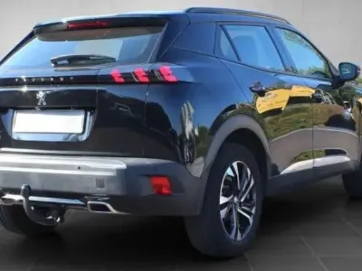 Gebraucht Peugeot 2008 Allure 131 PS (96 kW) 2020 Schwarz SUV