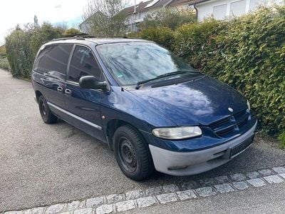 Gebraucht Chrysler Voyager 150 PS (110 kW) 2000 Blau Van / Kleinbus