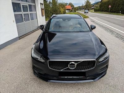 Gebraucht Volvo V90 Momentum 190 PS (139 kW) 2016 Blau Kombi
