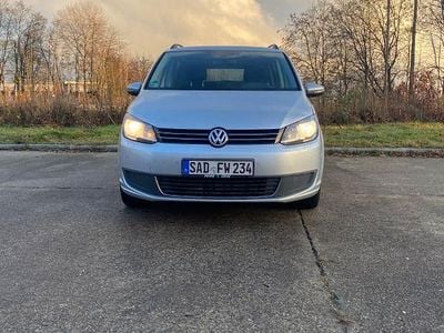 Gebraucht VW Touran Comfortline 150 PS (110 kW) 2012 Silber Van / Kleinbus