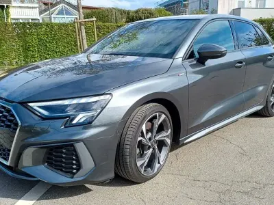 Gebraucht Audi A3 S-Line 150 PS (110 kW) 2021 Grau Limousine