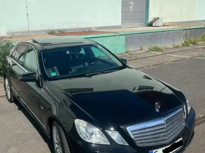 Gebraucht Mercedes E350 Elegance 231 PS (169 kW) 2010 Limousine