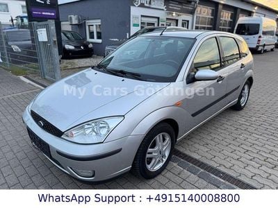 Usata Ford Focus Ambiente 101 CV (74 kW) 2003 Argento Berlina