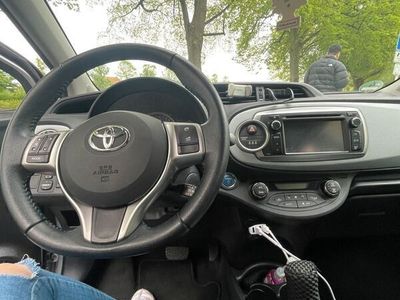 gebraucht Toyota Yaris Hybrid 
